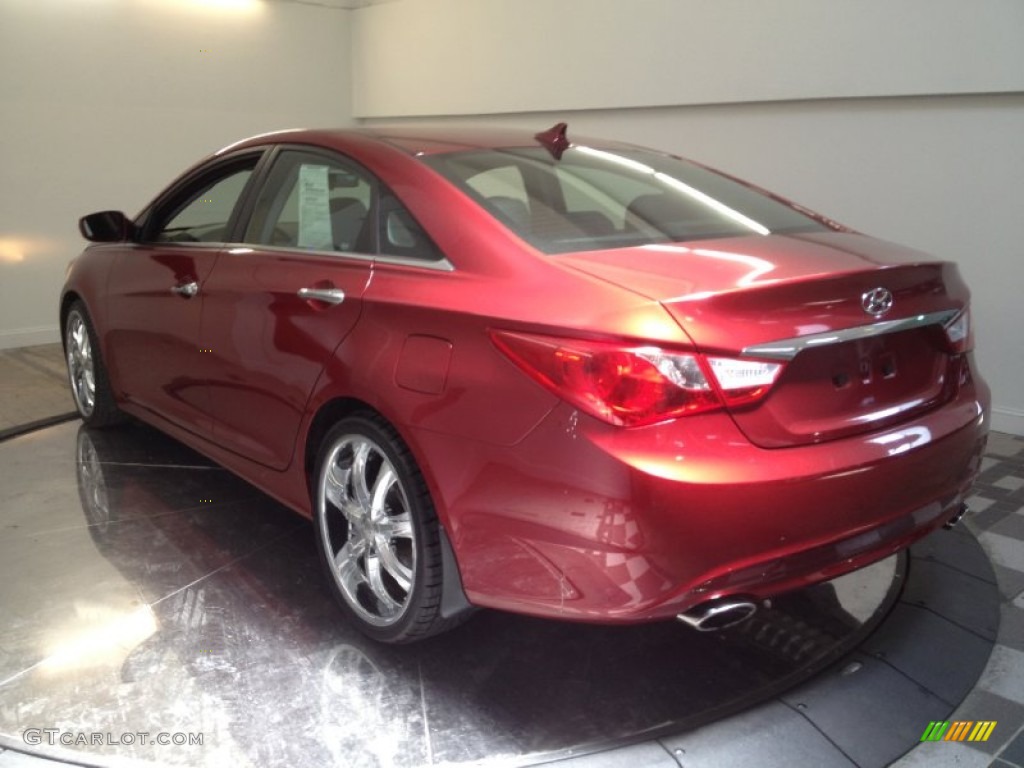 2011 Sonata SE - Venetian Red / Black photo #6