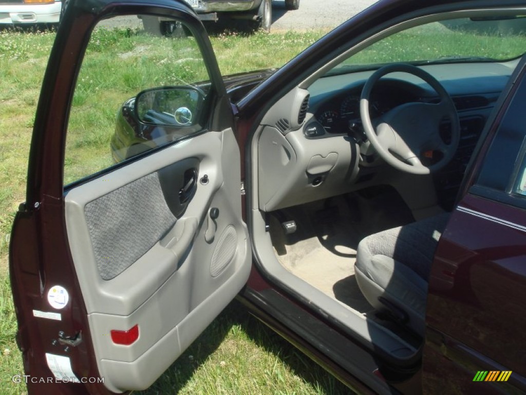 2000 Malibu Sedan - Dark Cherry Metallic / Gray photo #11