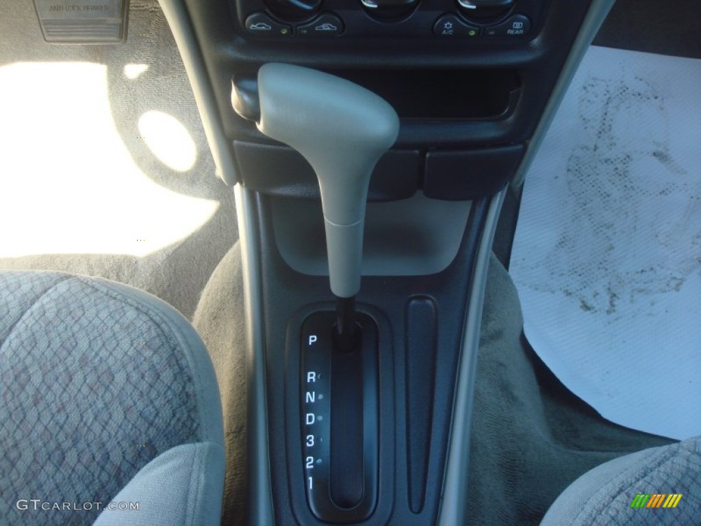 2000 Malibu Sedan - Dark Cherry Metallic / Gray photo #17