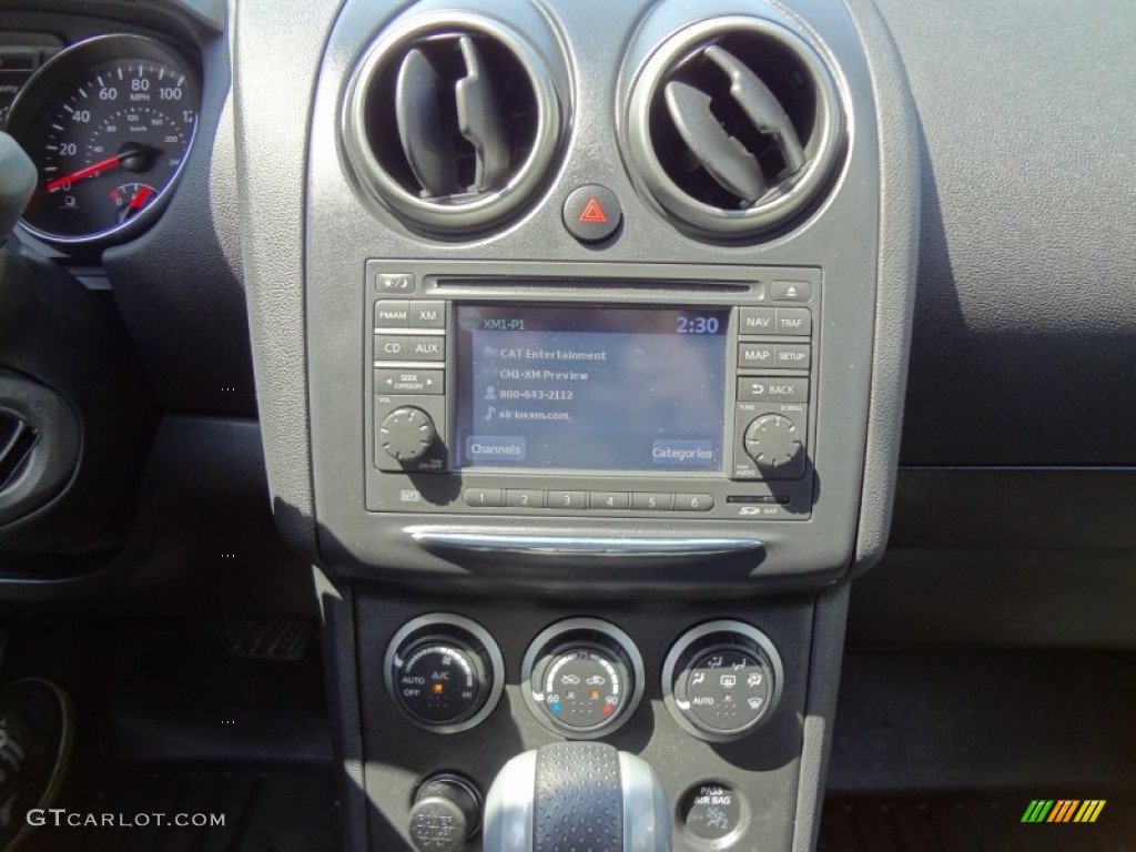 2011 Rogue SL AWD - Cayenne Red / Black photo #19
