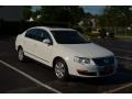 Candy White - Passat 2.0T Sedan Photo No. 2