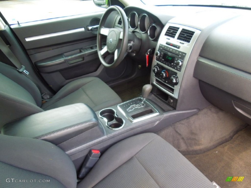 2008 Charger SE - Cool Vanilla Clear Coat / Dark Slate Gray photo #21