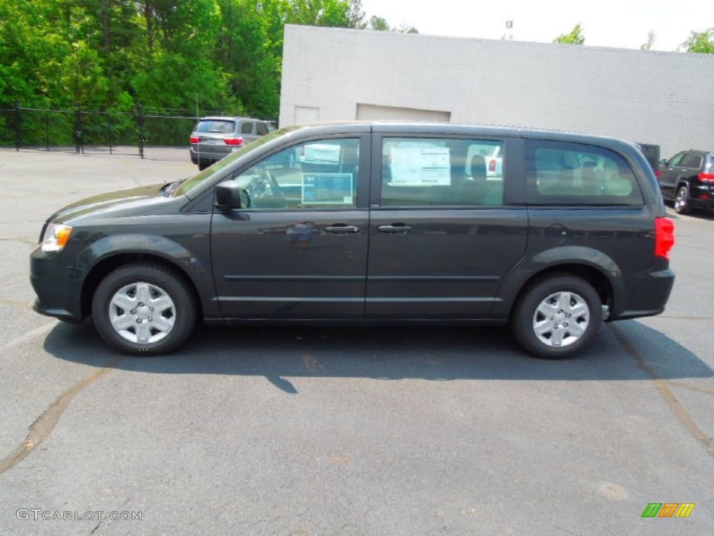 2012 Grand Caravan SE - Dark Charcoal Pearl / Black/Light Graystone photo #3