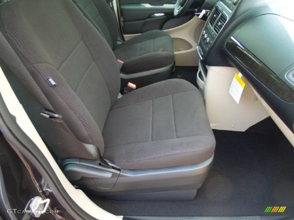 2012 Grand Caravan SE - Dark Charcoal Pearl / Black/Light Graystone photo #22