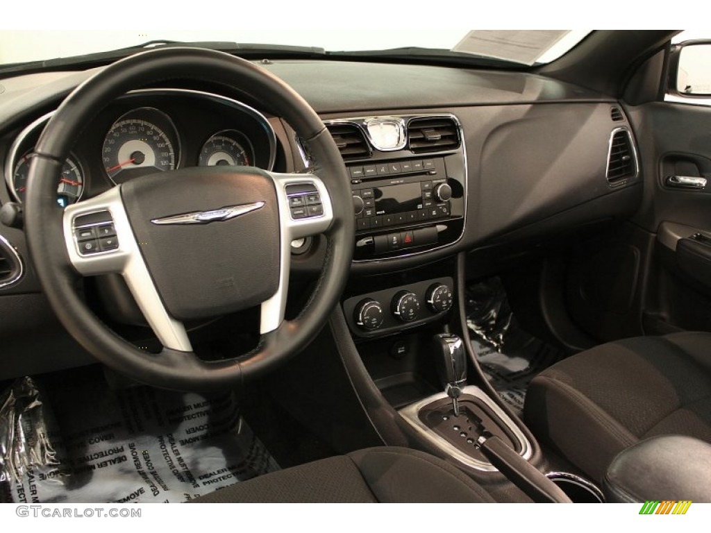 2011 Chrysler 200 Touring Convertible Dashboard Photos