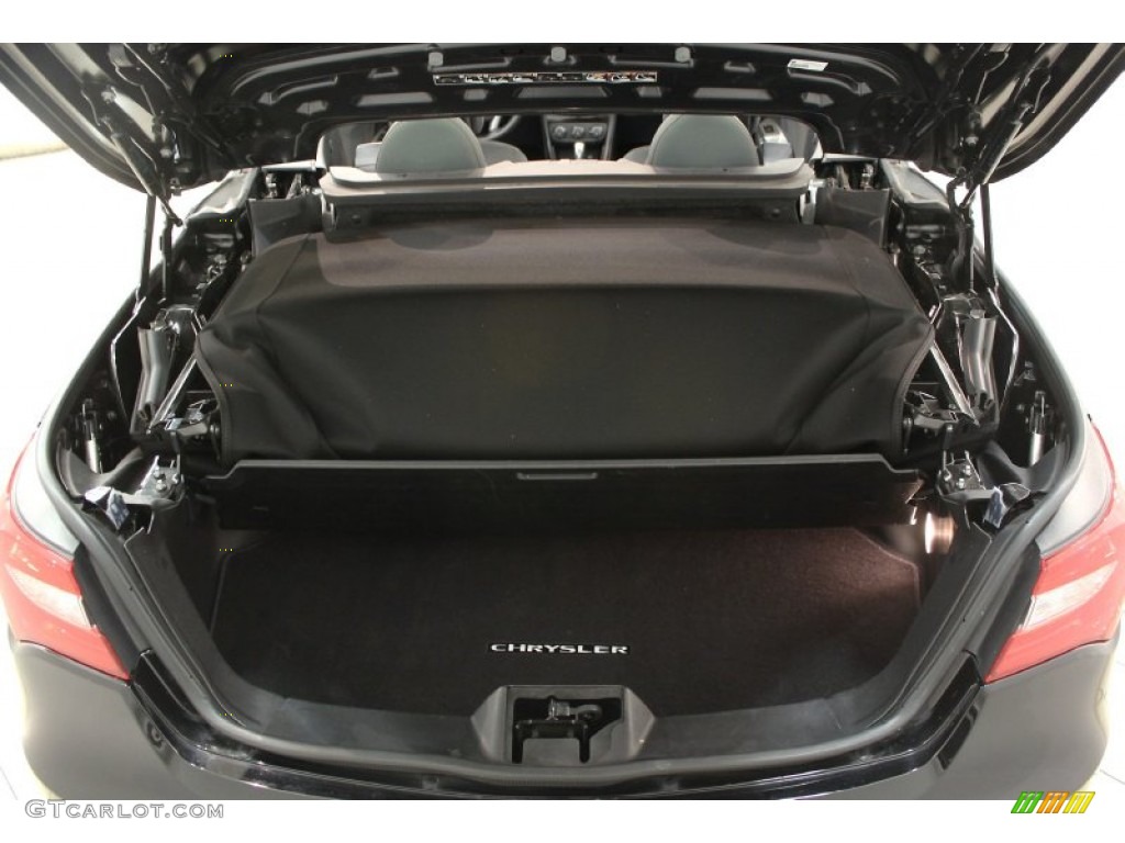 2011 Chrysler 200 Touring Convertible Trunk Photos