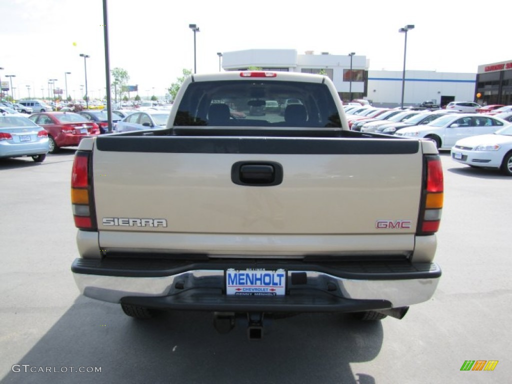 2005 Sierra 2500HD SLE Crew Cab 4x4 - Sand Beige Metallic / Neutral photo #6