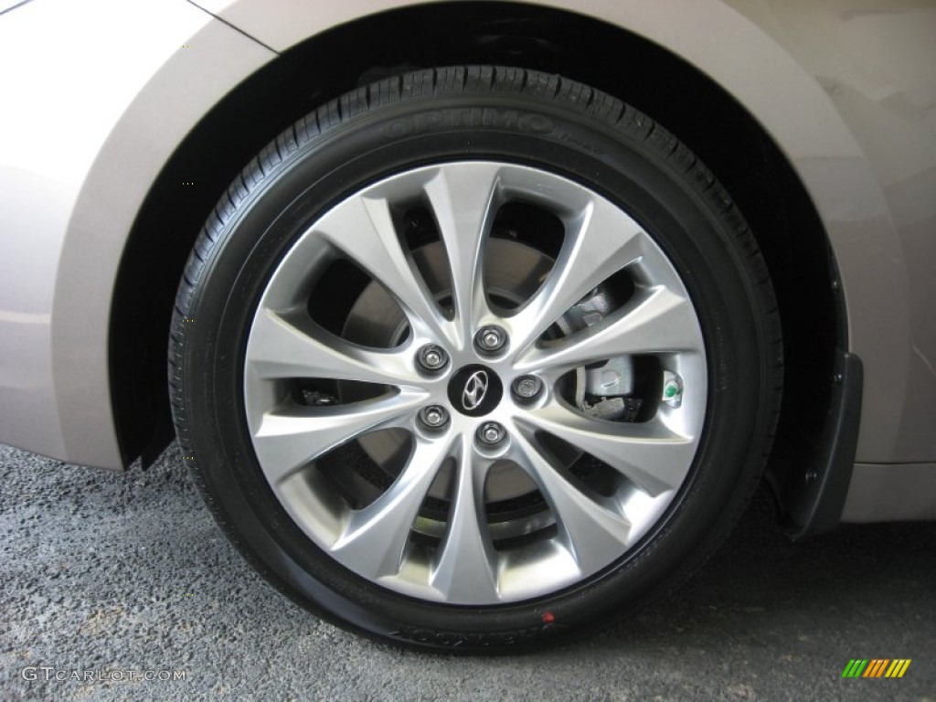 2012 Hyundai Azera Standard Azera Model Wheel Photo #65375637