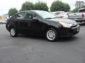 Ebony Black - Focus SE Sedan Photo No. 2