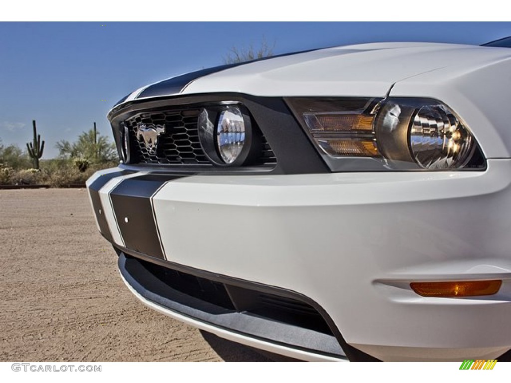 2011 Mustang GT Convertible - Performance White / Charcoal Black photo #16