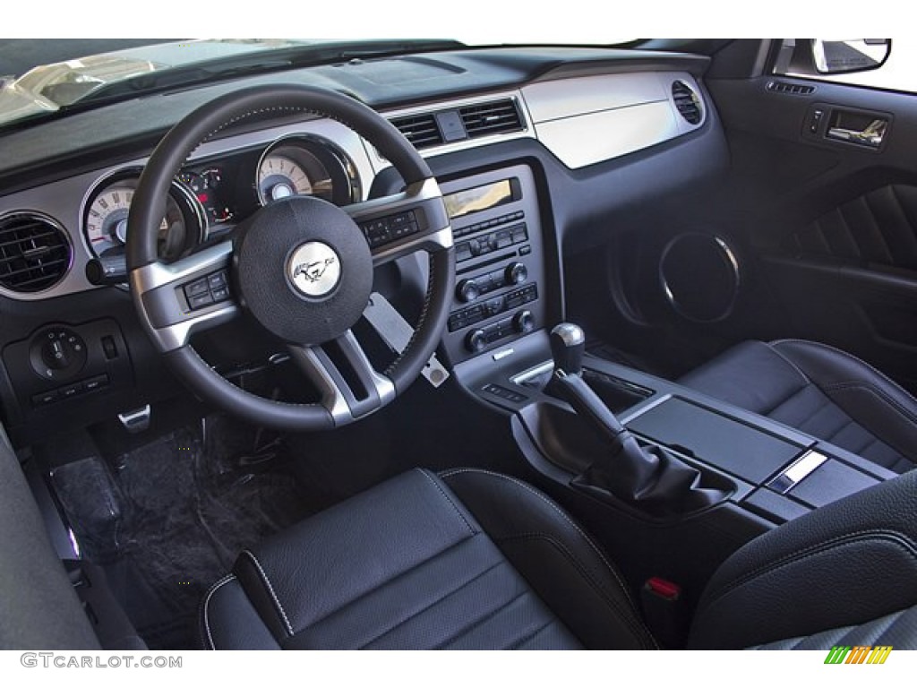 Charcoal Black Interior 2011 Ford Mustang GT Convertible Photo #65376681