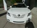 Super White - Camry LE Photo No. 6