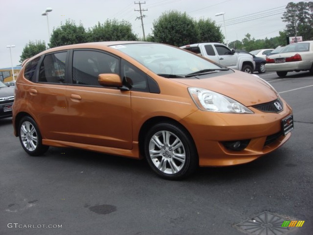 2011 Fit Sport - Orange Revolution Metallic / Sport Black photo #2