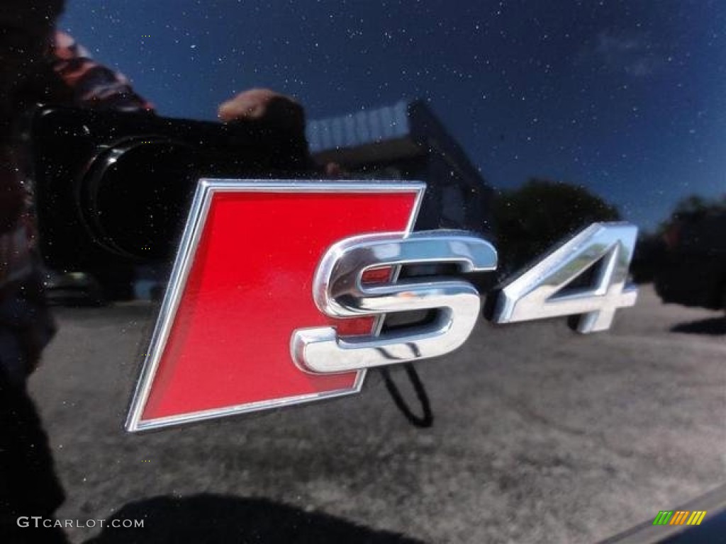 2002 Audi S4 2.7T quattro Sedan Marks and Logos Photo #65378508