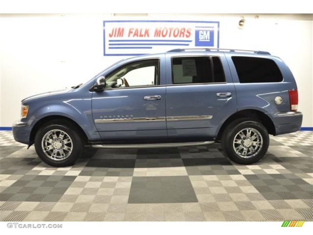 2007 Aspen Limited 4WD - Marine Blue Pearl / Dark Khaki/Light Graystone photo #2
