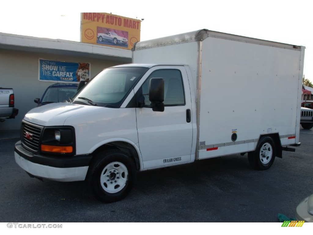 2003 Savana Cutaway 3500 Commercial Moving Truck - Summit White / Medium Pewter photo #1