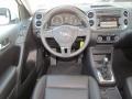 Candy White - Tiguan SE Photo No. 15