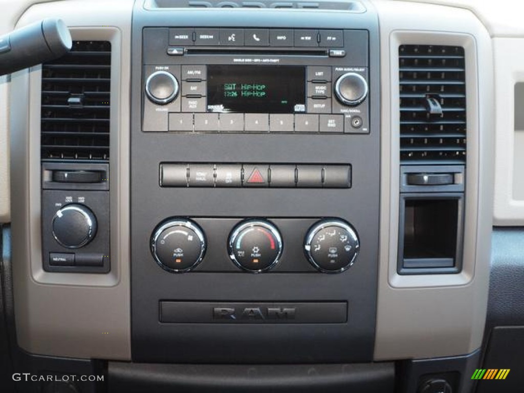 2012 Ram 1500 Express Quad Cab 4x4 - True Blue Pearl / Dark Slate Gray/Medium Graystone photo #6