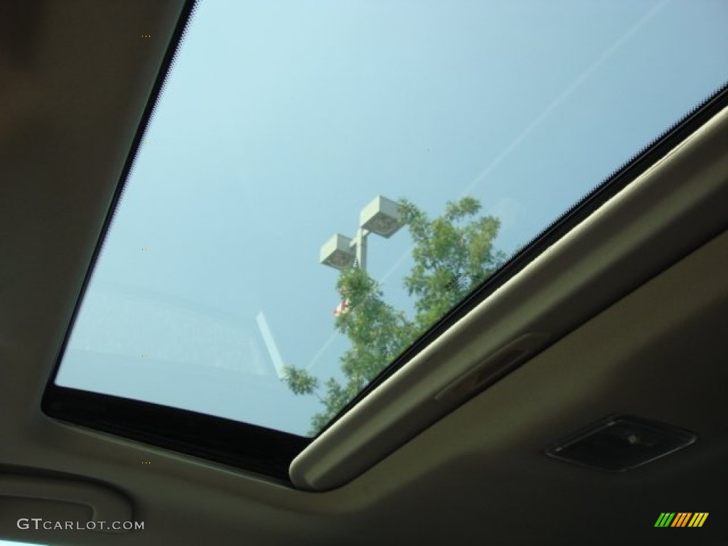 2008 Altima 2.5 S Coupe - Winter Frost Pearl / Charcoal photo #9