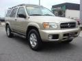 2002 Sahara Beige Metallic Nissan Pathfinder SE 4x4  photo #1