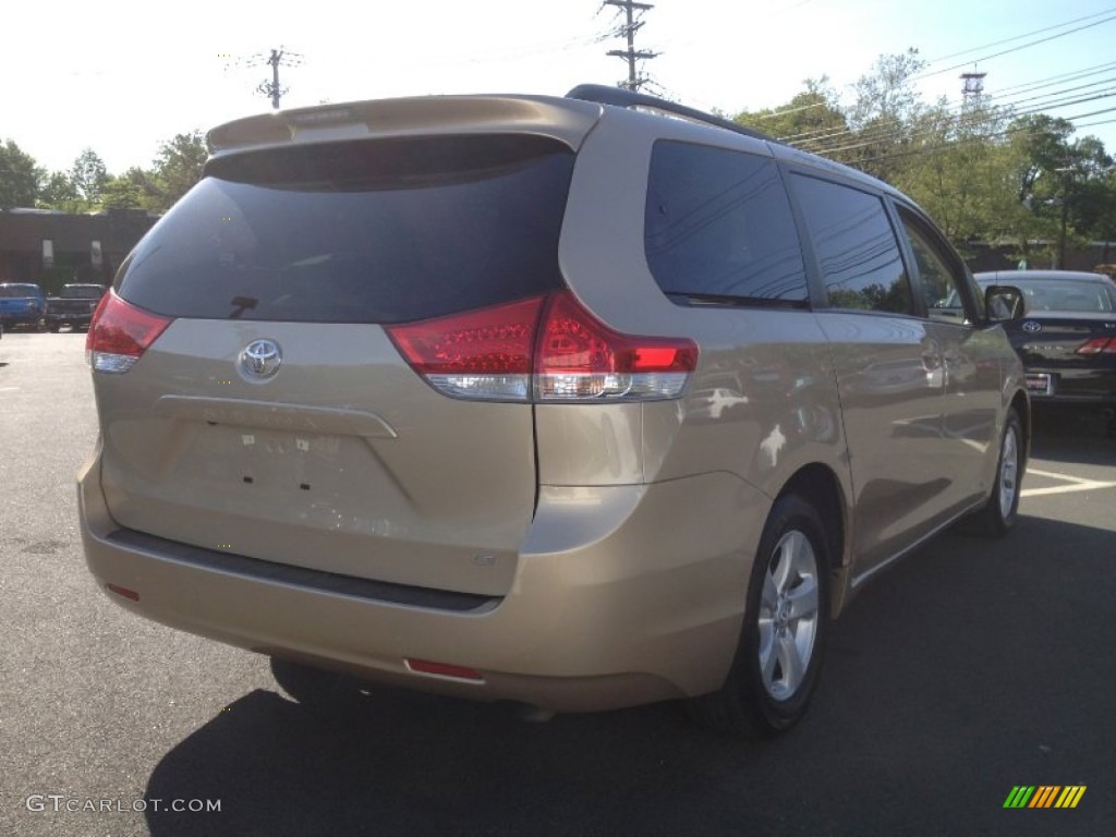 2011 Sienna LE - Sandy Beach Metallic / Bisque photo #5