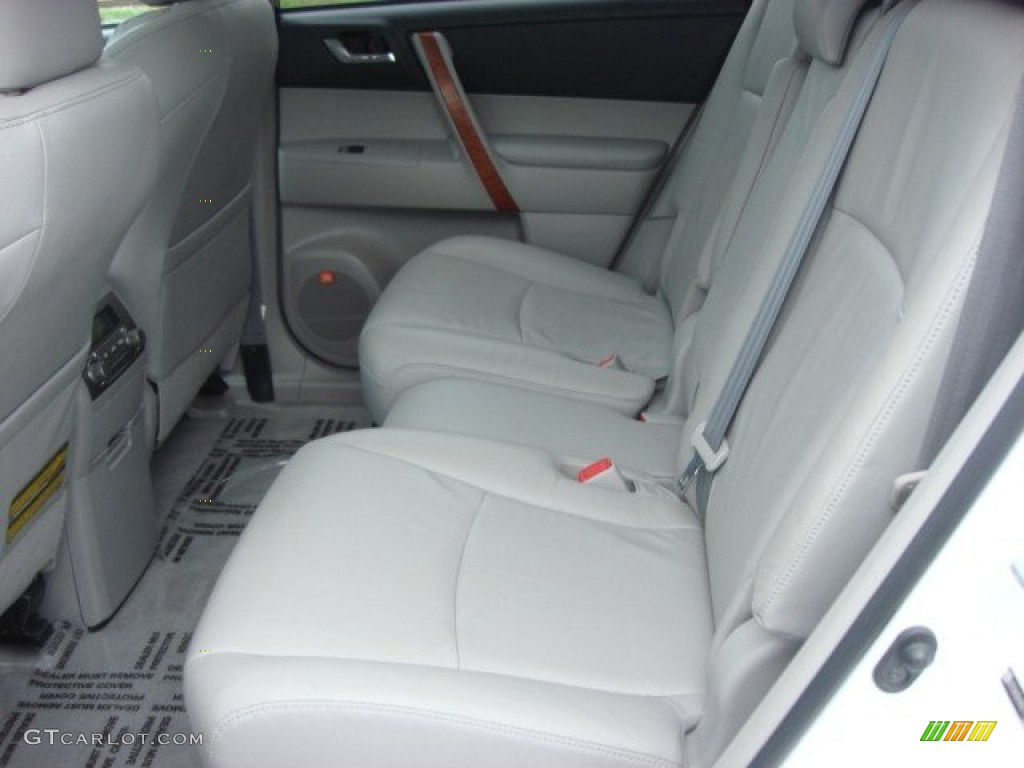 2010 Highlander Limited 4WD - Blizzard White Pearl / Ash photo #11
