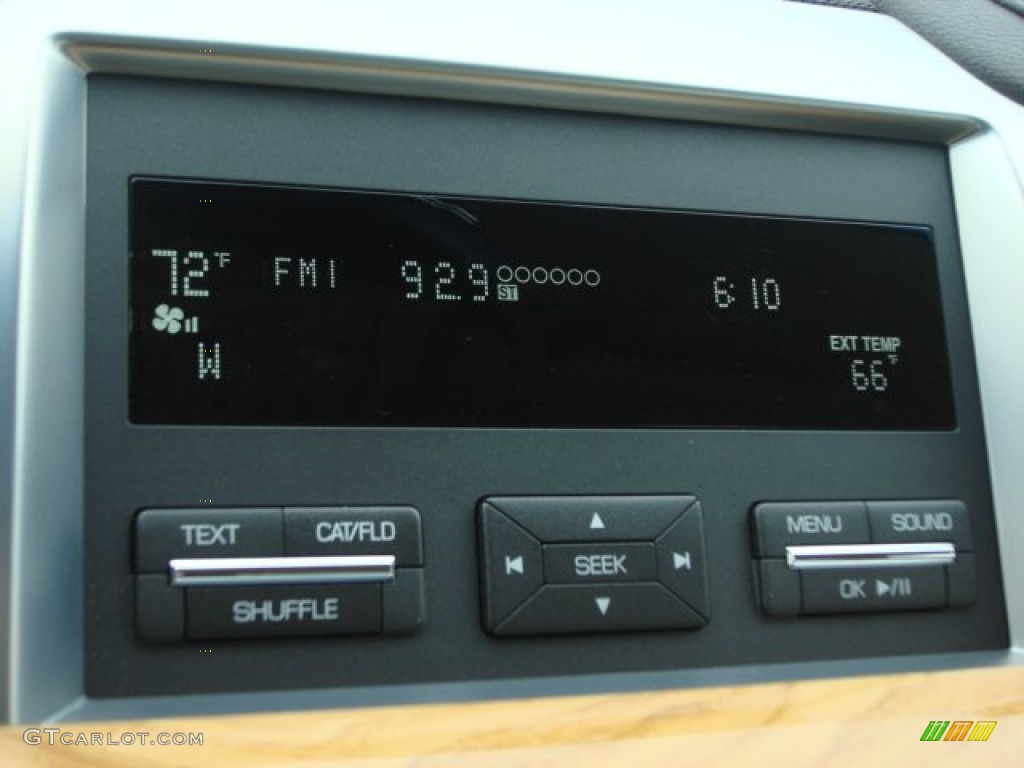 2011 Lincoln MKS FWD Controls Photo #65390439