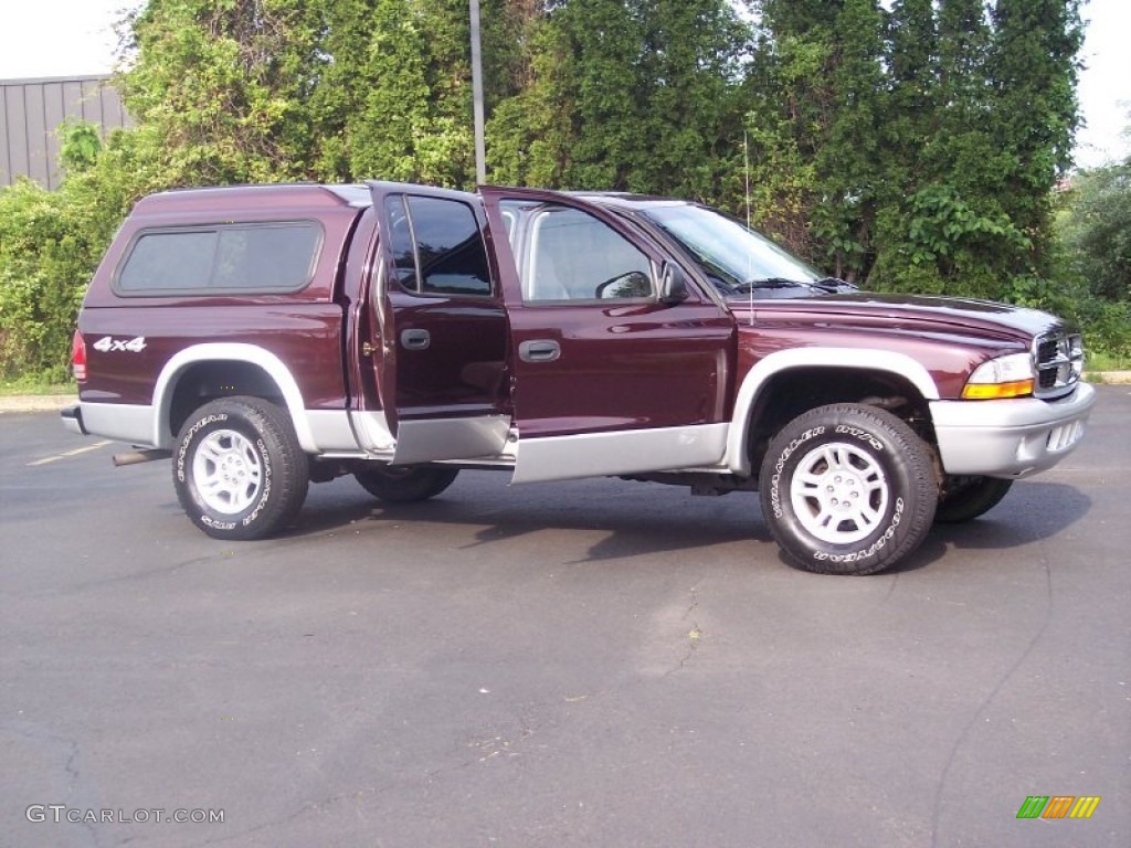 2004 Dakota SLT Quad Cab 4x4 - Deep Molten Red Pearl / Dark Slate Gray photo #22