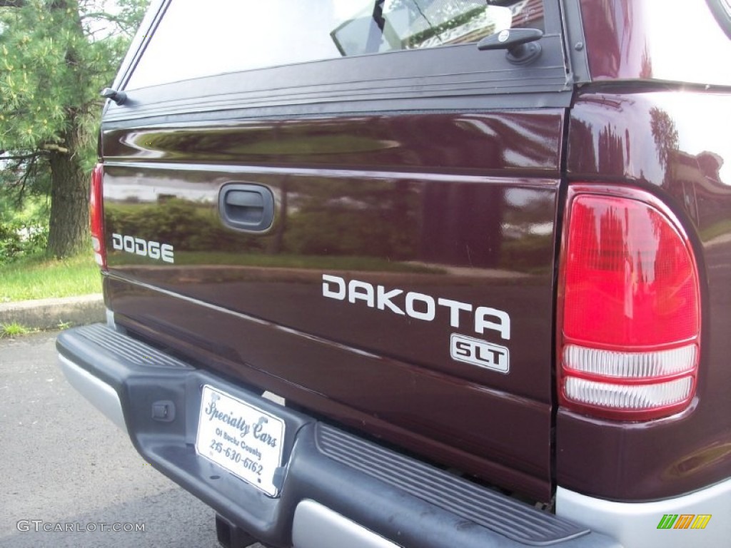 2004 Dakota SLT Quad Cab 4x4 - Deep Molten Red Pearl / Dark Slate Gray photo #37