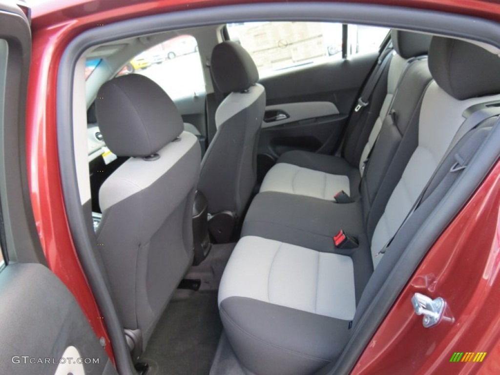2012 Cruze LS - Autumn Red Metallic / Jet Black/Medium Titanium photo #11