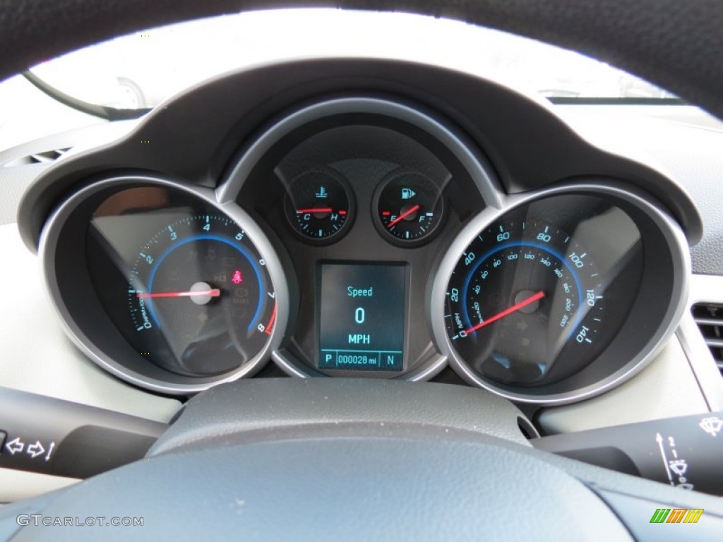 2012 Cruze LS - Autumn Red Metallic / Jet Black/Medium Titanium photo #15