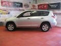 Classic Silver Metallic - RAV4 4WD Photo No. 4