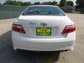 Super White - Camry SE Photo No. 4