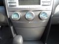 Super White - Camry SE Photo No. 36