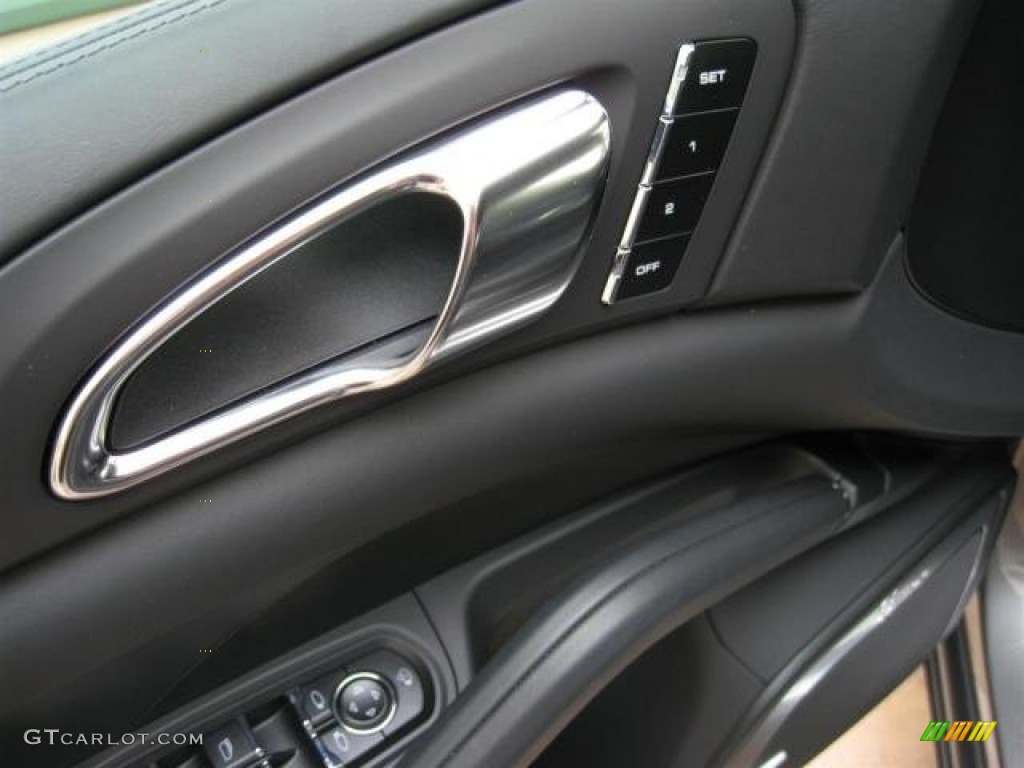 2012 Cayenne Turbo - Meteor Grey Metallic / Black photo #19