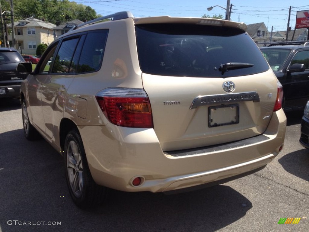 2009 Highlander Sport 4WD - Sandy Beach Metallic / Sand Beige photo #7