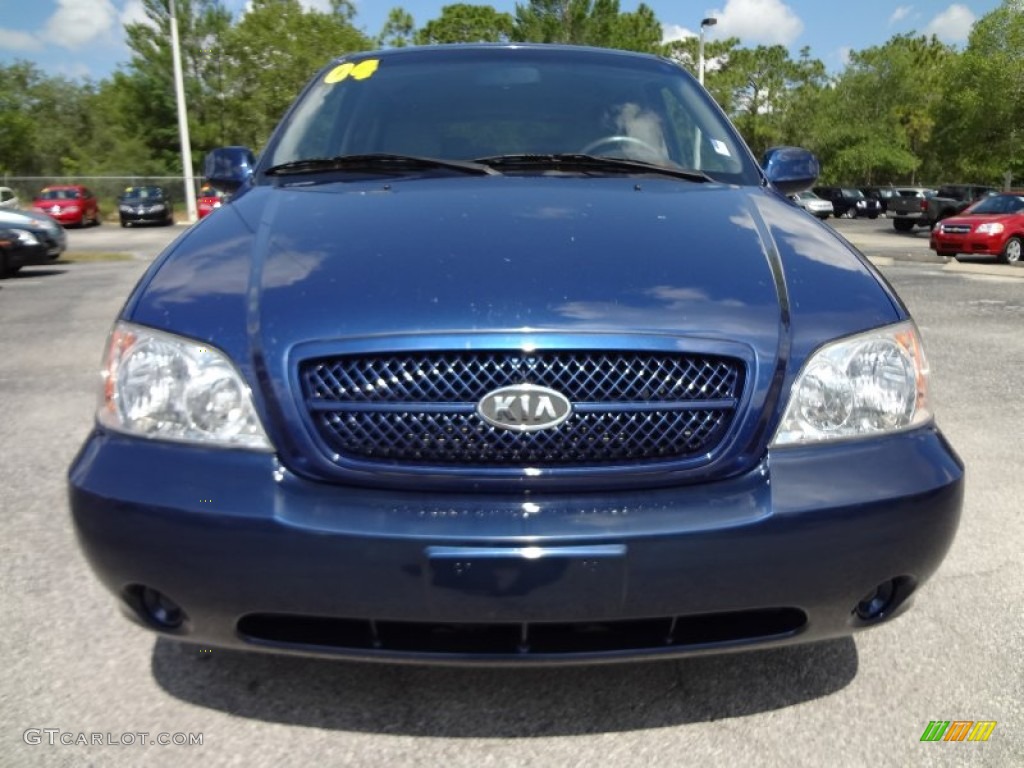 2004 Sedona EX - Imperial Blue / Gray photo #15