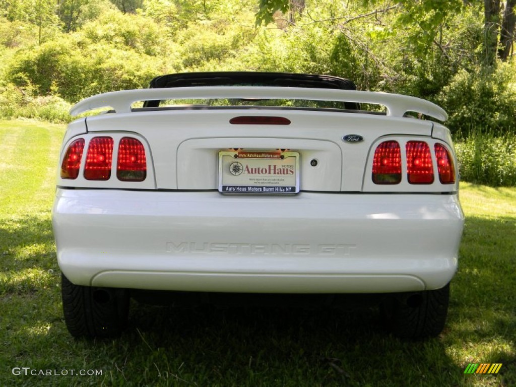 1998 Mustang GT Convertible - Ultra White / Saddle photo #5