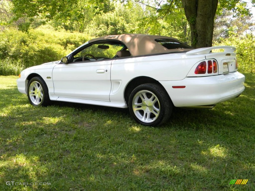 1998 Mustang GT Convertible - Ultra White / Saddle photo #15