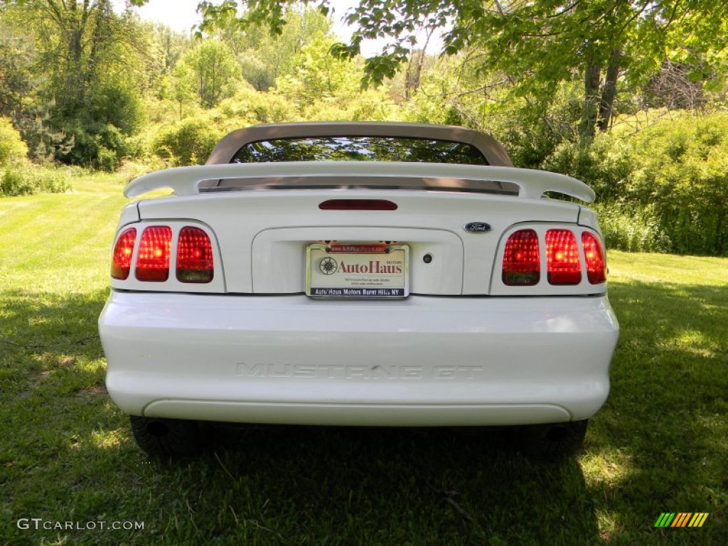 1998 Mustang GT Convertible - Ultra White / Saddle photo #16