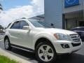Arctic White - ML 350 Photo No. 4