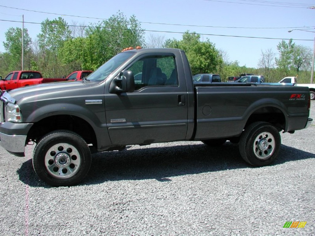 Dark Shadow Grey Metallic 2005 Ford F350 Super Duty XLT Regular Cab 4x4 Exterior Photo #65419689