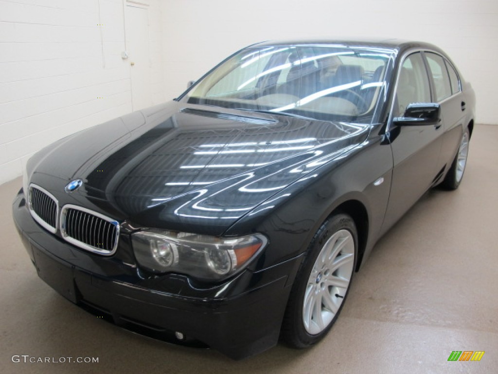 2003 7 Series 745i Sedan - Black Sapphire Metallic / Dark Beige/Beige III photo #4