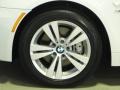 Alpine White - 5 Series 528xi Sedan Photo No. 32