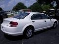 Stone White - Stratus SE Sedan Photo No. 11