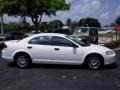 Stone White - Stratus SE Sedan Photo No. 12