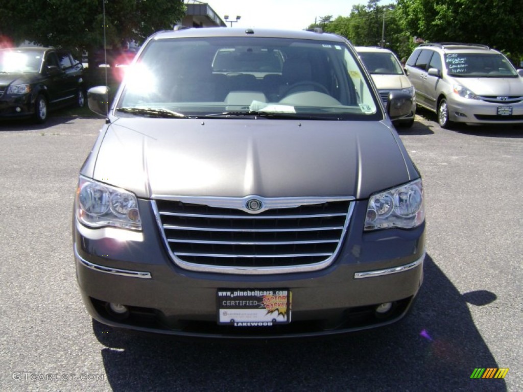 2010 Town & Country Touring - Dark Titanium Metallic / Medium Slate Gray/Light Shale photo #2