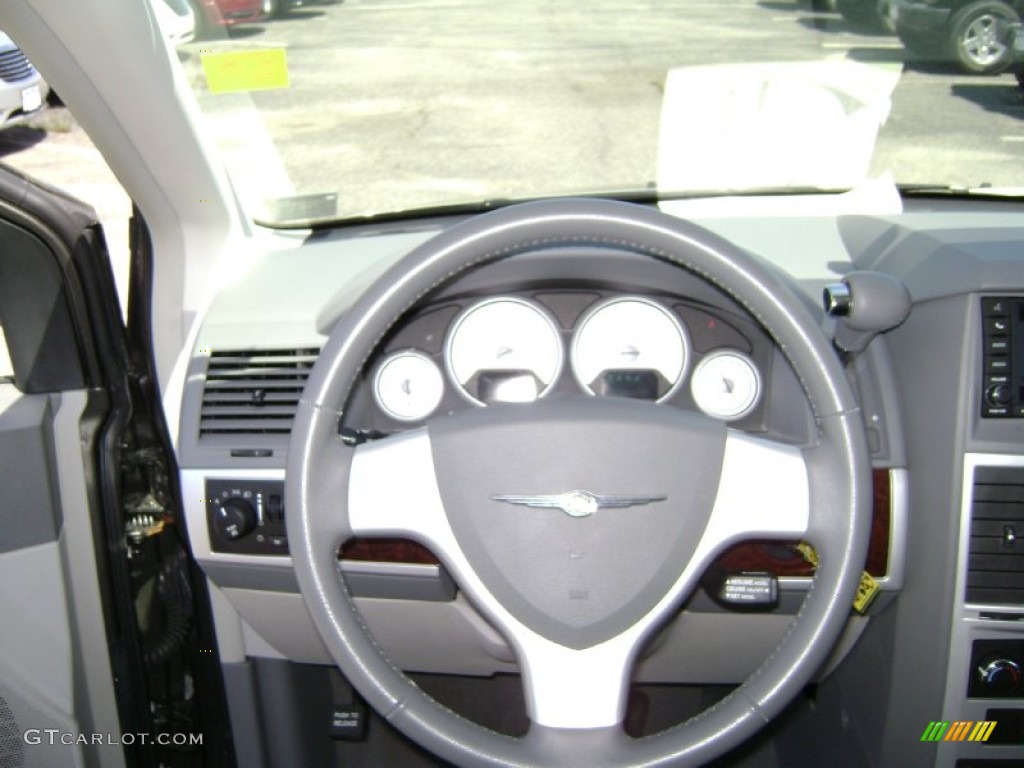 2010 Town & Country Touring - Dark Titanium Metallic / Medium Slate Gray/Light Shale photo #14