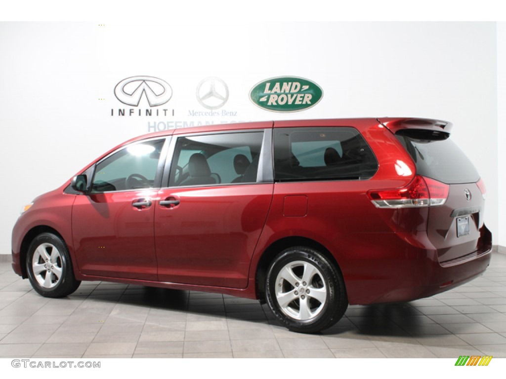 2011 Sienna V6 - Salsa Red Pearl / Bisque photo #5