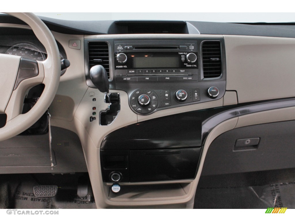 2011 Sienna V6 - Salsa Red Pearl / Bisque photo #8